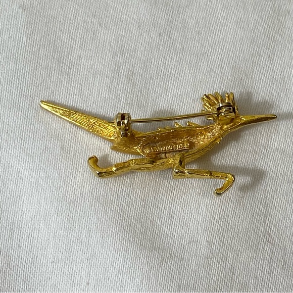 Glamour PHX Gold Colored Roadrunner Brooch Pin Signed Red Eye - Picture 2 of 7